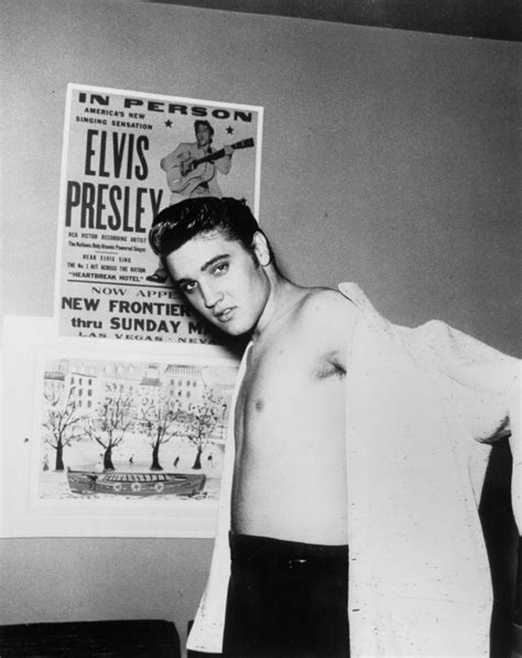 How Elvis Made Las Vegas His Home .
